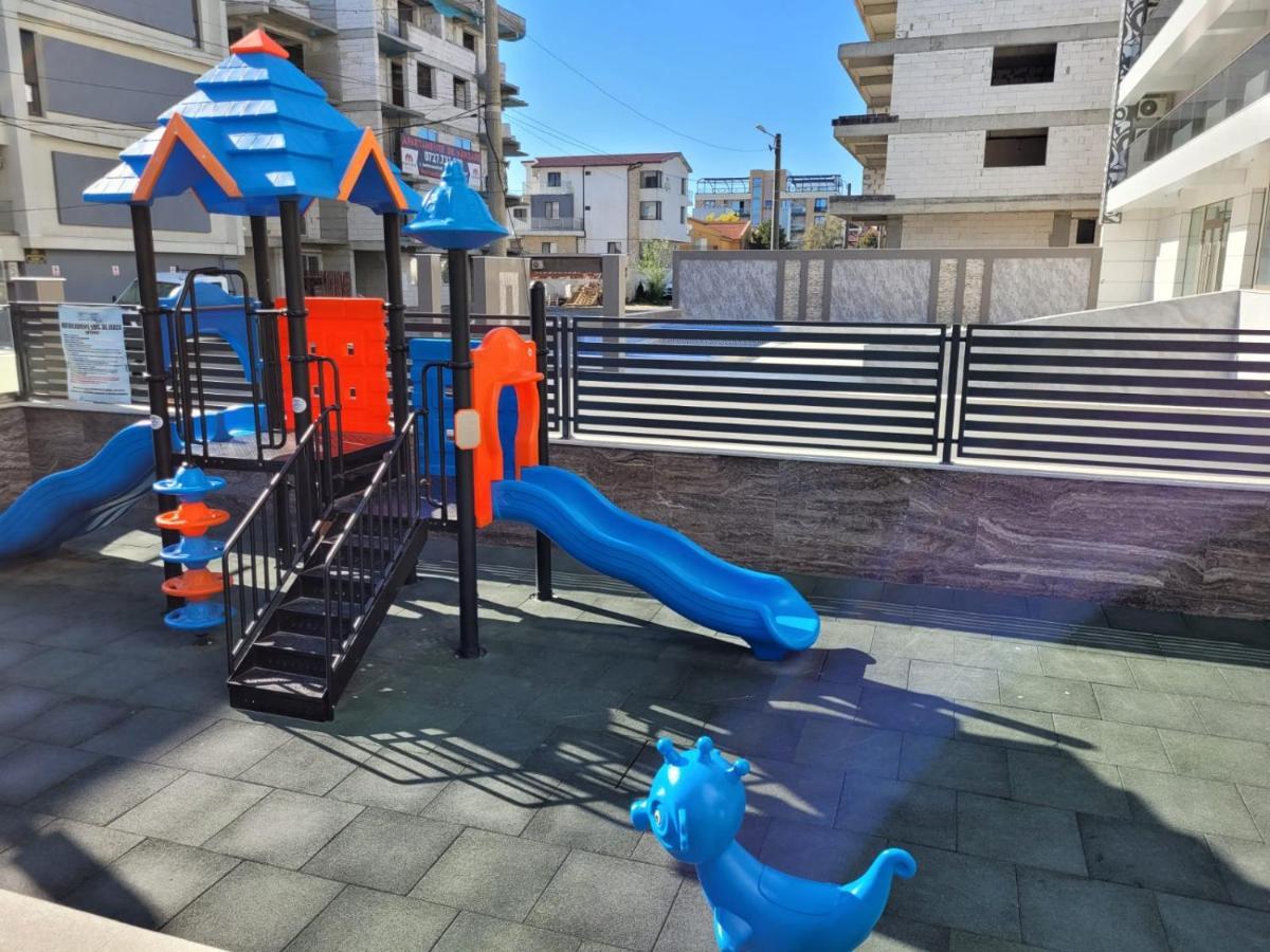 Palmas - Pool By N10 Appartement Năvodari Buitenkant foto
